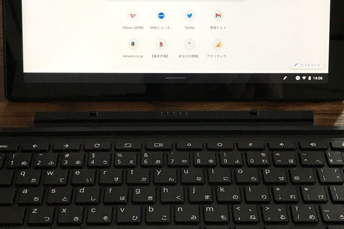 ASUS Chromebook Detachable CM3 キーボード接続部