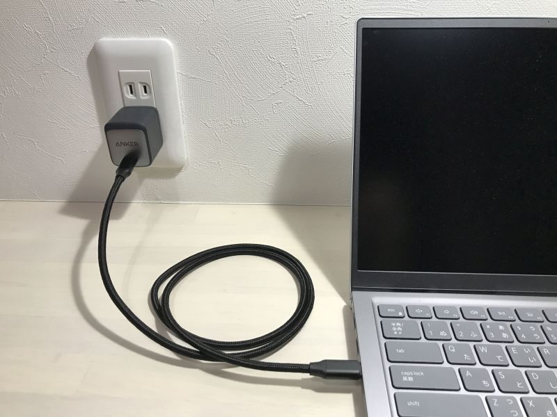 Dell insiron 14 と Anker Nano II 65W